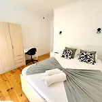 Solmar House *