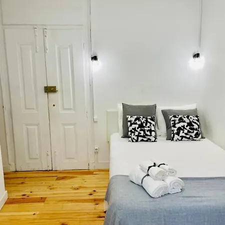 Проживание в семье Solmar House